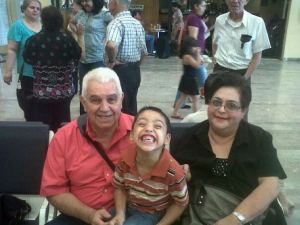 283712_10150932515351415_1334933068_n